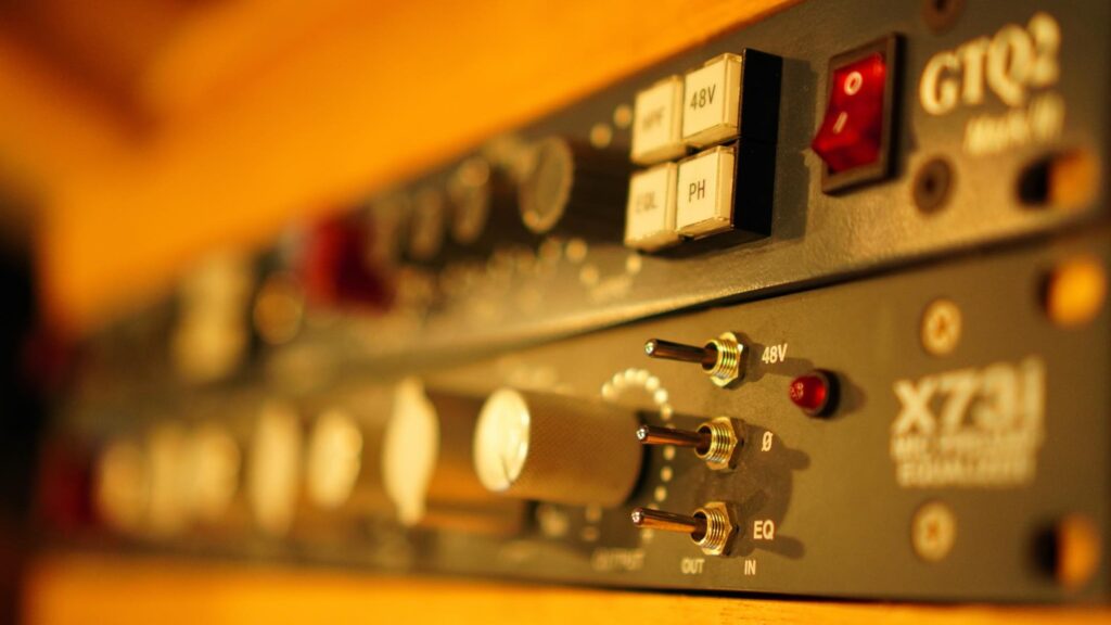 AURORA AUDIO GTQ2 Vintech Audio X73i