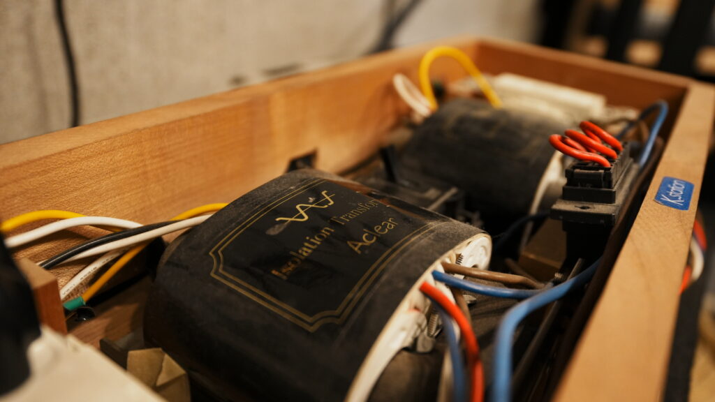 電源アイソレーション